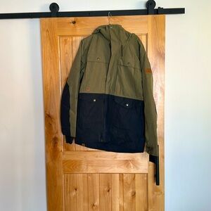 Men’s Large Ski/snowboard jacket